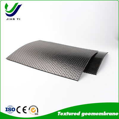 Qualität  Textured HDPE Geomembrane with Superior Friction Resistance for Enhanced Slope Stability and Critical Containment usine