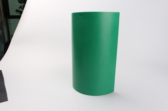 Deponien und Umweltschutz HDPE-Glatte Geomembran mit 2,0-3,0% Kohlenstoffschwarz und flexiblem, langlebigen Design