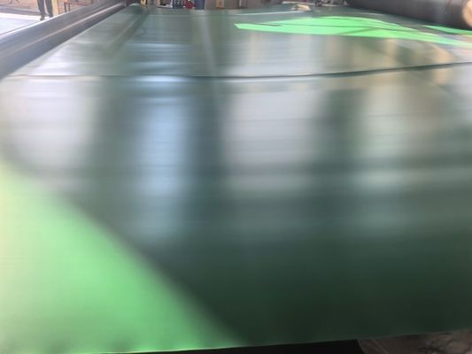 Schwarz-Grüner HDPE-Glattgeomembran mit chemischer Stabilität und Alterungsbeständigkeit