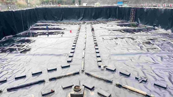 Chemikalienbeständiges HDPE-Glattgeomembran ideal für komplexe Umgebungen