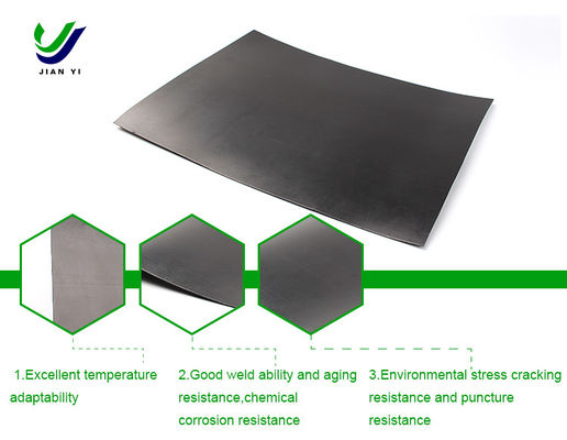Langlebige HDPE-Glattgeomembran für künstliche See-Anti-Seepage-Projekt Bruchfestigkeit 20-80N/mm Verlängerung bei Bruch 700%