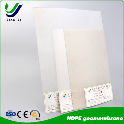 Glattflächige HDPE-Geomembran, fehlerfreie homogene Barrierelösung, langfristiger Umweltschutz