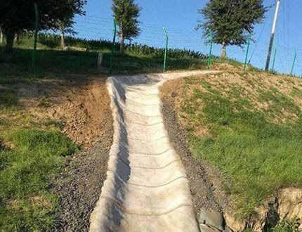 Korrosions- und alterungsbeständige Zementdecke mit 4 m Breite für den Bau in rauer Umgebung