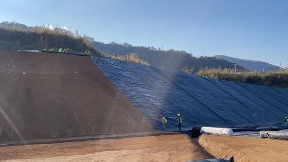 HDPE Smooth Geomembrane with Hot Wedge Welding Installation for Gloss Adjustment Pond Projects and Flexible Design Adaptability